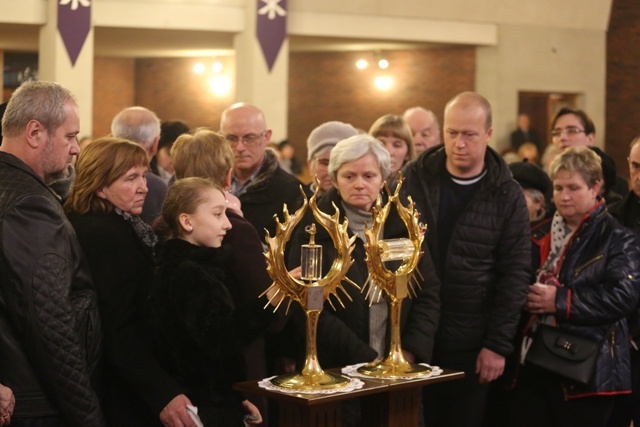 Znaki Bożego Miłosierdzia u św. Maksymiliana w Oświęcimiu