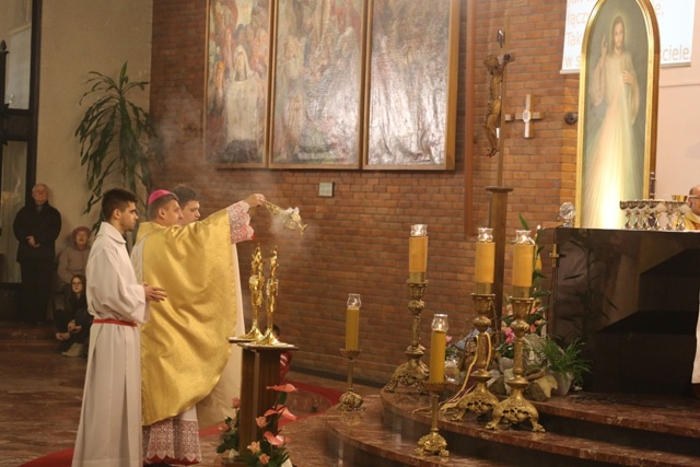 Znaki Bożego Miłosierdzia u św. Maksymiliana w Oświęcimiu