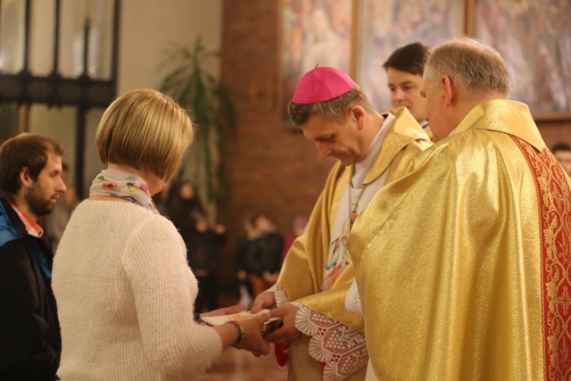 Znaki Bożego Miłosierdzia u św. Maksymiliana w Oświęcimiu