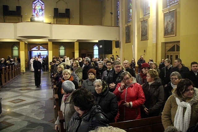 Krzyż i ikona w Polkowicach