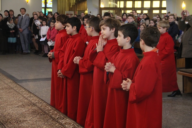 Nowi ministranci na Poczekajce