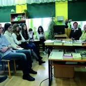  Spotkanie w ramach projektu „Zwolnieni z Teorii” w Gimnazjum  im. Odkrywców Polskiej Miedzi 