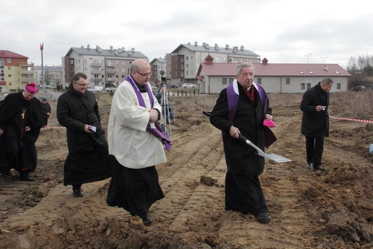 Rozpoczęcie budowy sanktuarium Jana Pawła II