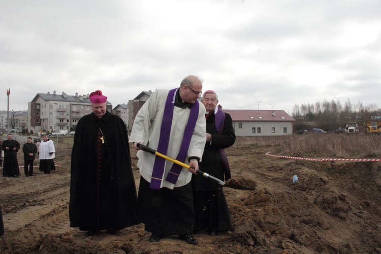 Rozpoczęcie budowy sanktuarium Jana Pawła II