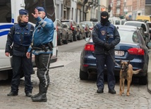 Belgia: Obława na terrorystę
