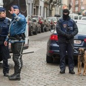 Belgia: Obława na terrorystę