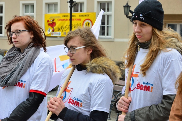 Początek peregrynacji krzyża i ikony w Świdnicy