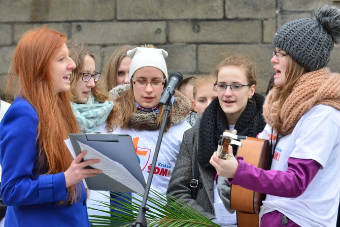 Początek peregrynacji krzyża i ikony w Świdnicy