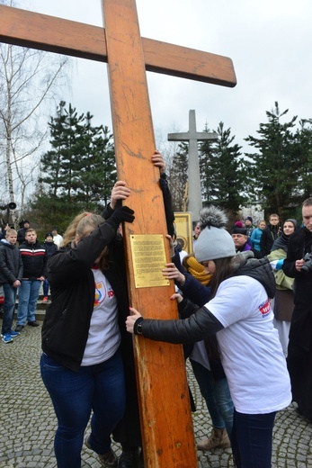 Krzyż i ikona w Świebodzicach