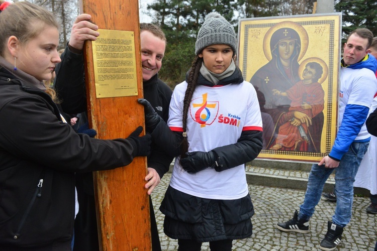 Krzyż i ikona w Świebodzicach