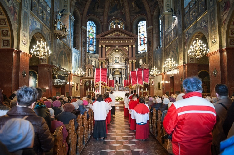 Wielki Czwartek w Piekarach - misterium