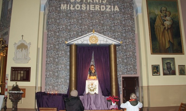 Ciemnica w kościele pw. Najświętszego Serca Jezusowego na Glinicach w Radomiu
