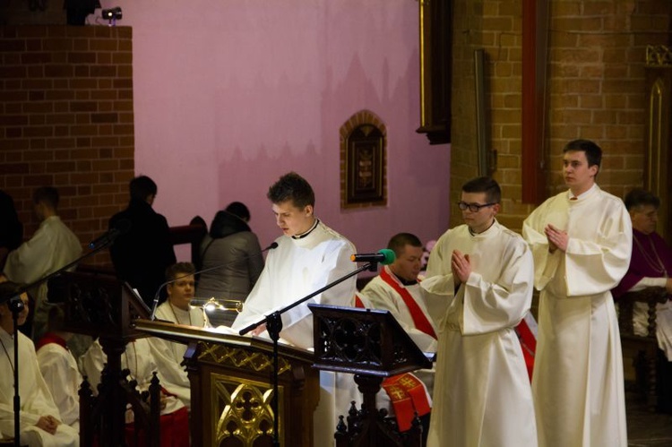 Wielki Piątek - liturgia w konkatedrze św. Jakuba