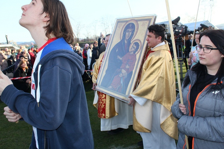 Msza papieska na stadionie