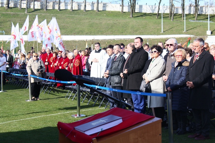 Msza papieska na stadionie