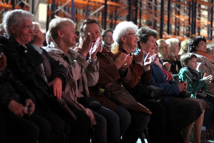 Koncert papieski "Miłość trwa"