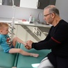 Przez cztery dni amerykański ortopeda przyjmował pacjentów z różnych stron Polski i Europy 