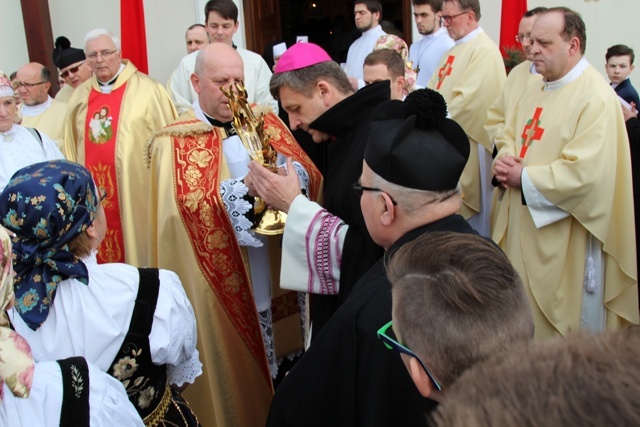 Znaki Bożego Miłosierdzia w Zabrzegu