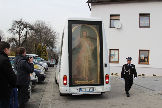 Znaki Bożego Miłosierdzia w Zabrzegu