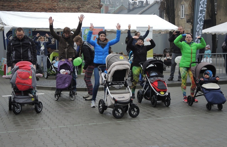 BuggyGym i rodzinne wyścigi wózków