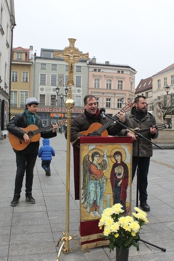 Ewangelizacja na rynku w Gliwicach