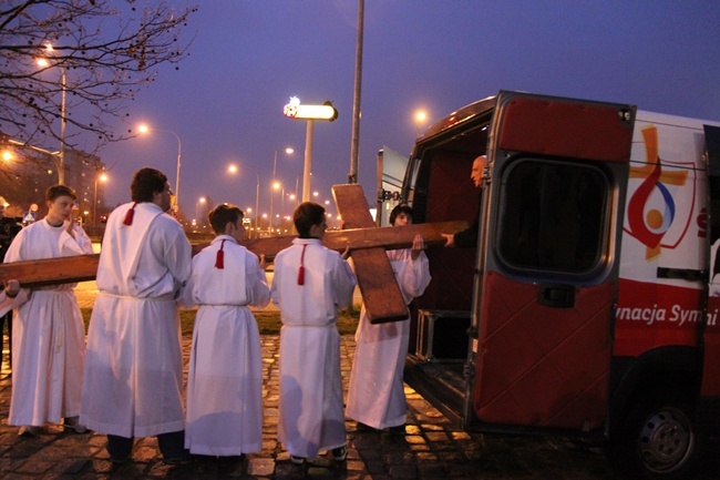 Symbole ŚDM we Wrocławiu-Gądowie