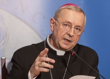 Abp Gądecki: Nakaz usunięcia krzyża to nietolerancja spychająca religię do getta