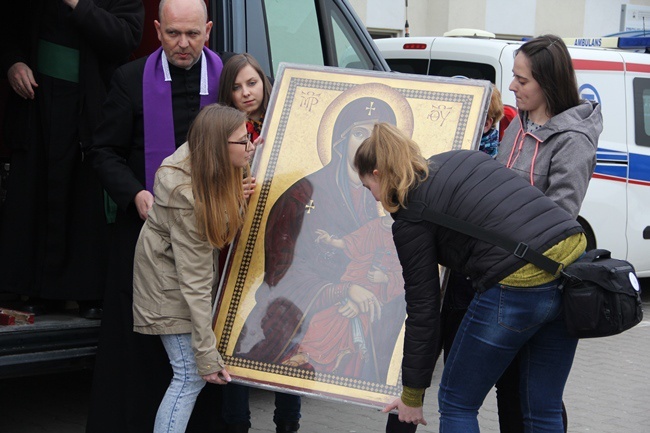 Symbole ŚDM w szpitalu