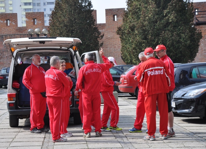 Sztafetą na rocznicę chrztu Polski