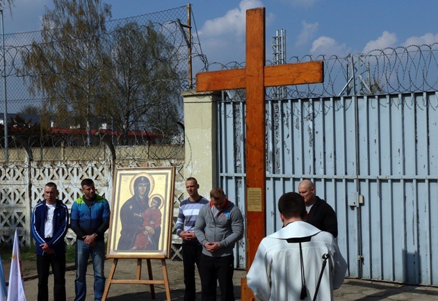 Symbole ŚDM w więzieniu