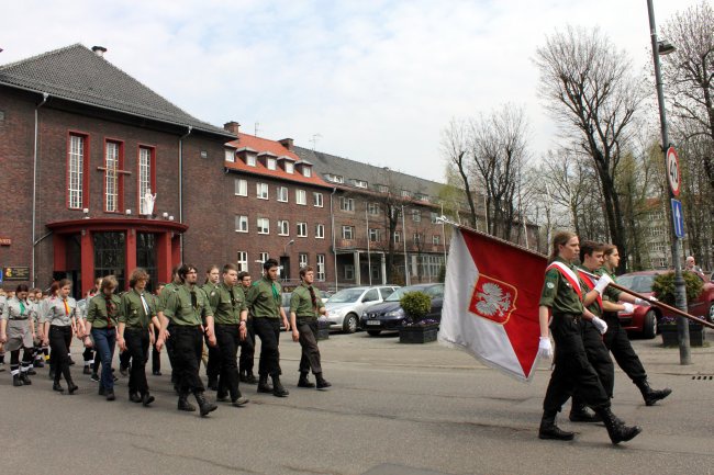 Marsz pamięci ofiar katyńskich