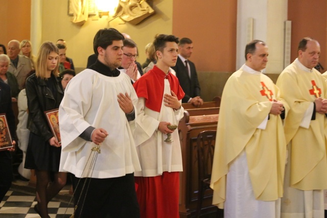 Znaki Bożego Miłosierdzia u NMP Wspomożenia Wiernych w Dziedzicach