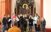 Symbole ŚDM w świetlicy "Tobiaszki" i kościele św. Antoniego