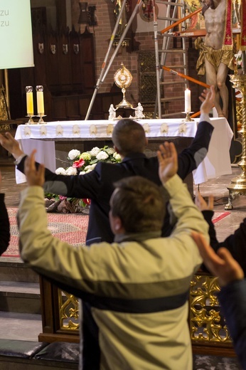 Spotkanie młodzieży z abp. Górzyńskim