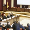 Rada Warszawy poparła trybunał
