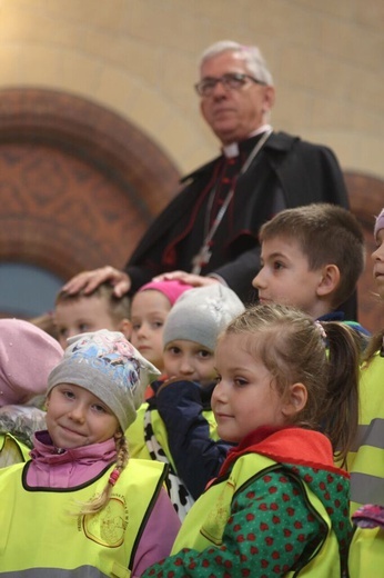 Pielgrzymka Rodzin Szkół JP II