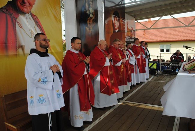 Do Matki Bożej na jednośladach