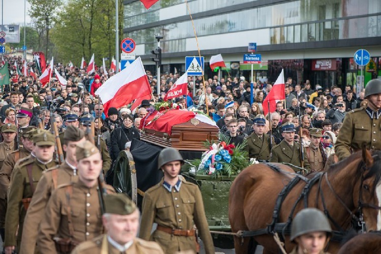 Pogrzeb Łupaszki