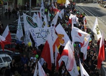 Kilkanaście tysięcy osób na XIV Marszu dla Życia