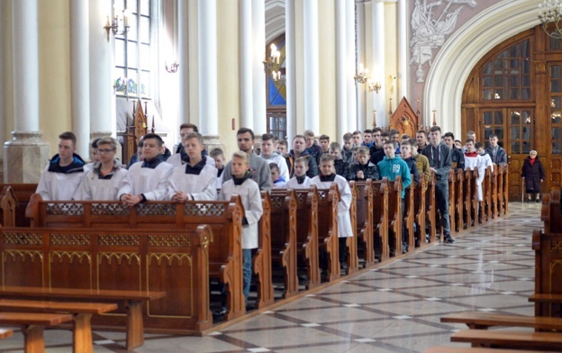 Finały mistrzostw ministrantów w halowej piłce nożnej