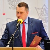 Min. Czarnek: Karta nauczyciela zostanie zastąpiona nowoczesnym aktem prawnym