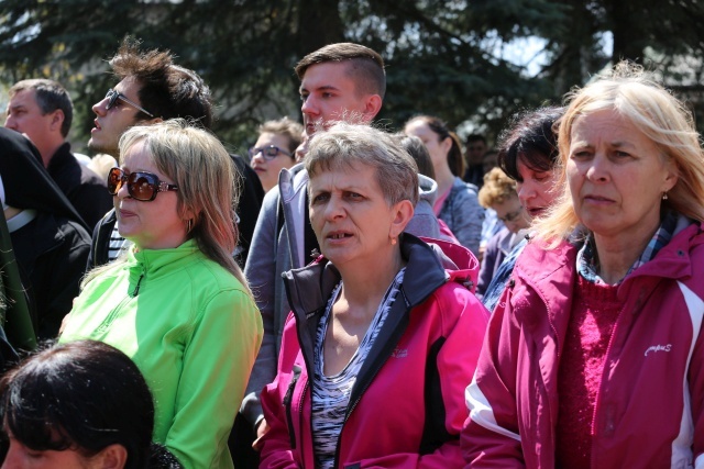 Msza św. dla pielgrzymów łagiewnickich - Hałcnów 2016