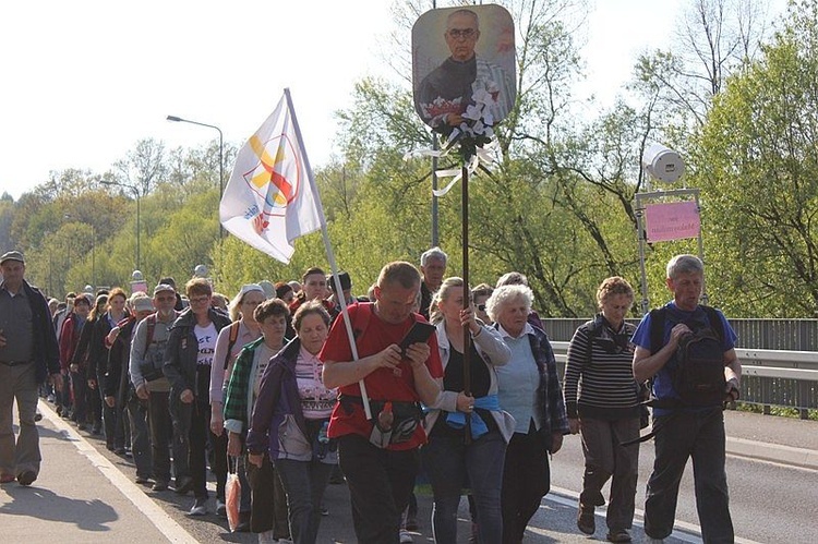 Nowa Wieś przywitała pielgrzymów grupy św. Maksymiliana