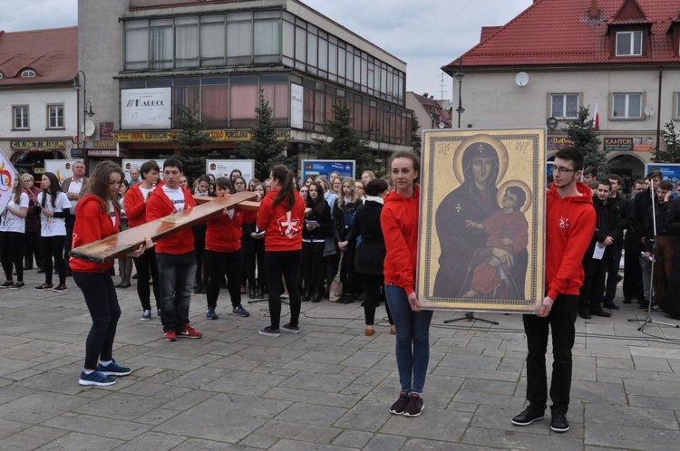 Limanowa - znaki ŚDM