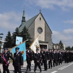 Parafia w Borzęcinie Dolnym ma 80 lat 