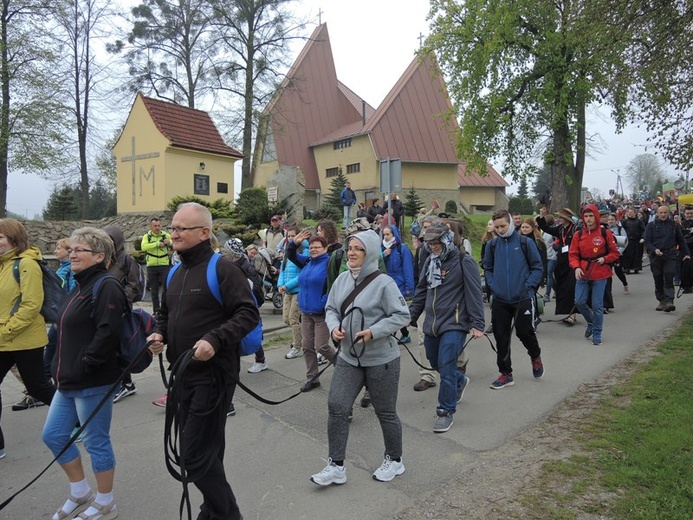 Na trasie 2. dnia - Łagiewniki 2016