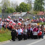 IV pielgrzymka z Hałcnowa dotarła do Łagiewnik - część pierwsza