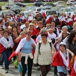 IV pielgrzymka z Hałcnowa dotarła do Łagiewnik - część pierwsza