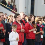 IV pielgrzymka z Hałcnowa dotarła do Łagiewnik - część druga