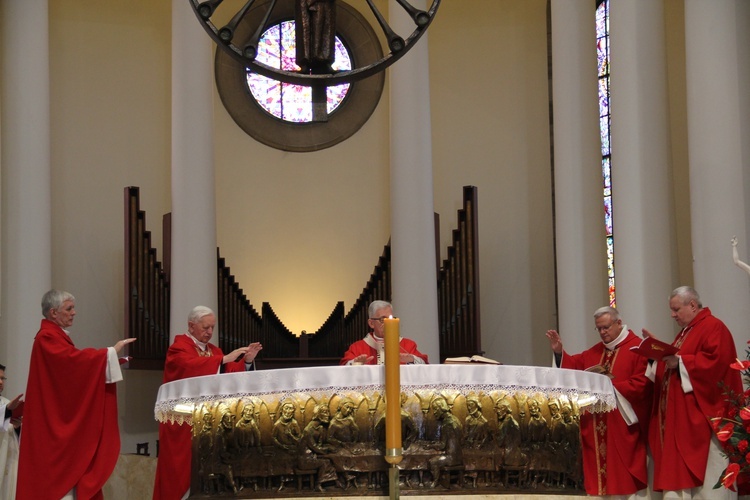 Msza w intencji śp. abp. Tadeusza Gocłowskiego